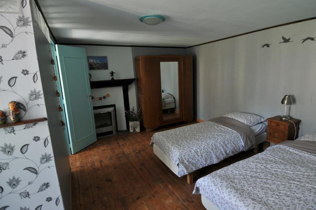 Auberge De La Providence Saint-Donat Bagian luar foto
