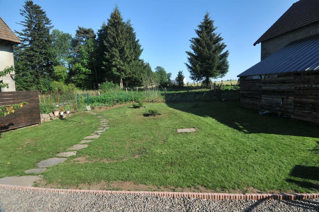 Auberge De La Providence Saint-Donat Bagian luar foto